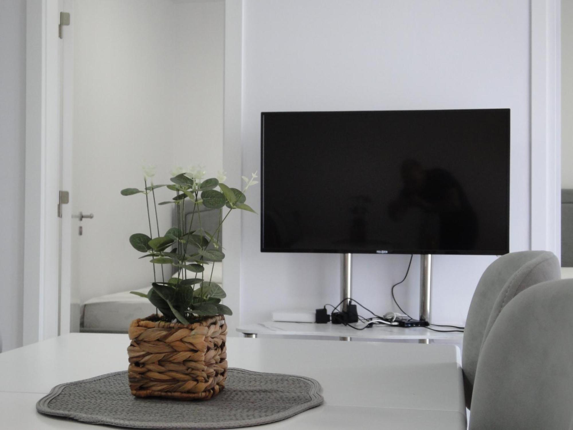 Niki Shen Gjin Appartement *