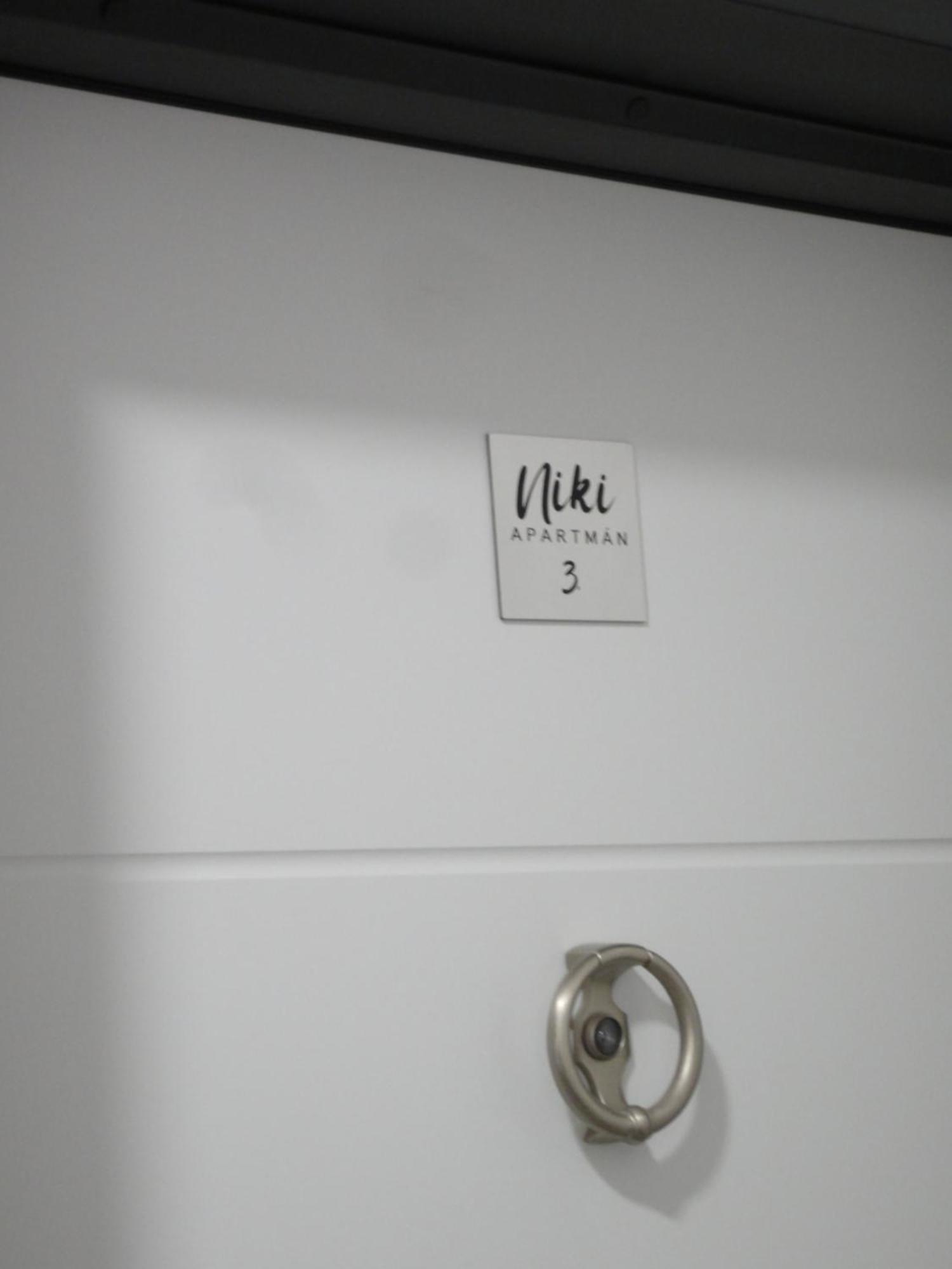 Appartement Niki Shen Gjin *
